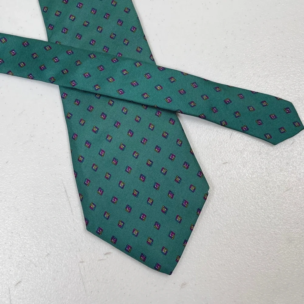 Vintage Geoffrey‎ Beene Necktie Tie Green Geometric Medallion Italian Silk USA